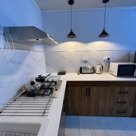Ebrahim Flats - Grand Baie Beach Екстериор снимка