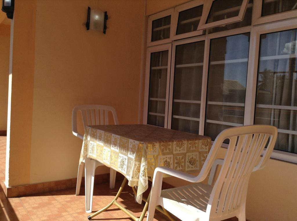 Ebrahim Flats - Grand Baie Beach Стая снимка