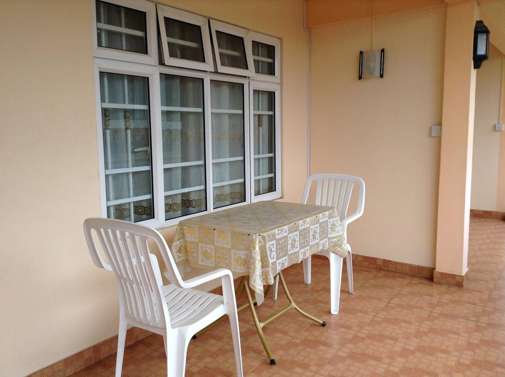 Ebrahim Flats - Grand Baie Beach Стая снимка