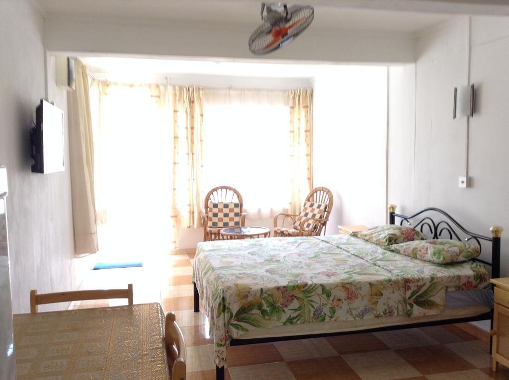 Ebrahim Flats - Grand Baie Beach Стая снимка