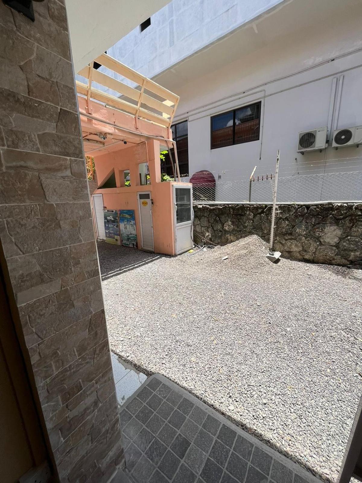 Ebrahim Flats - Grand Baie Beach Екстериор снимка