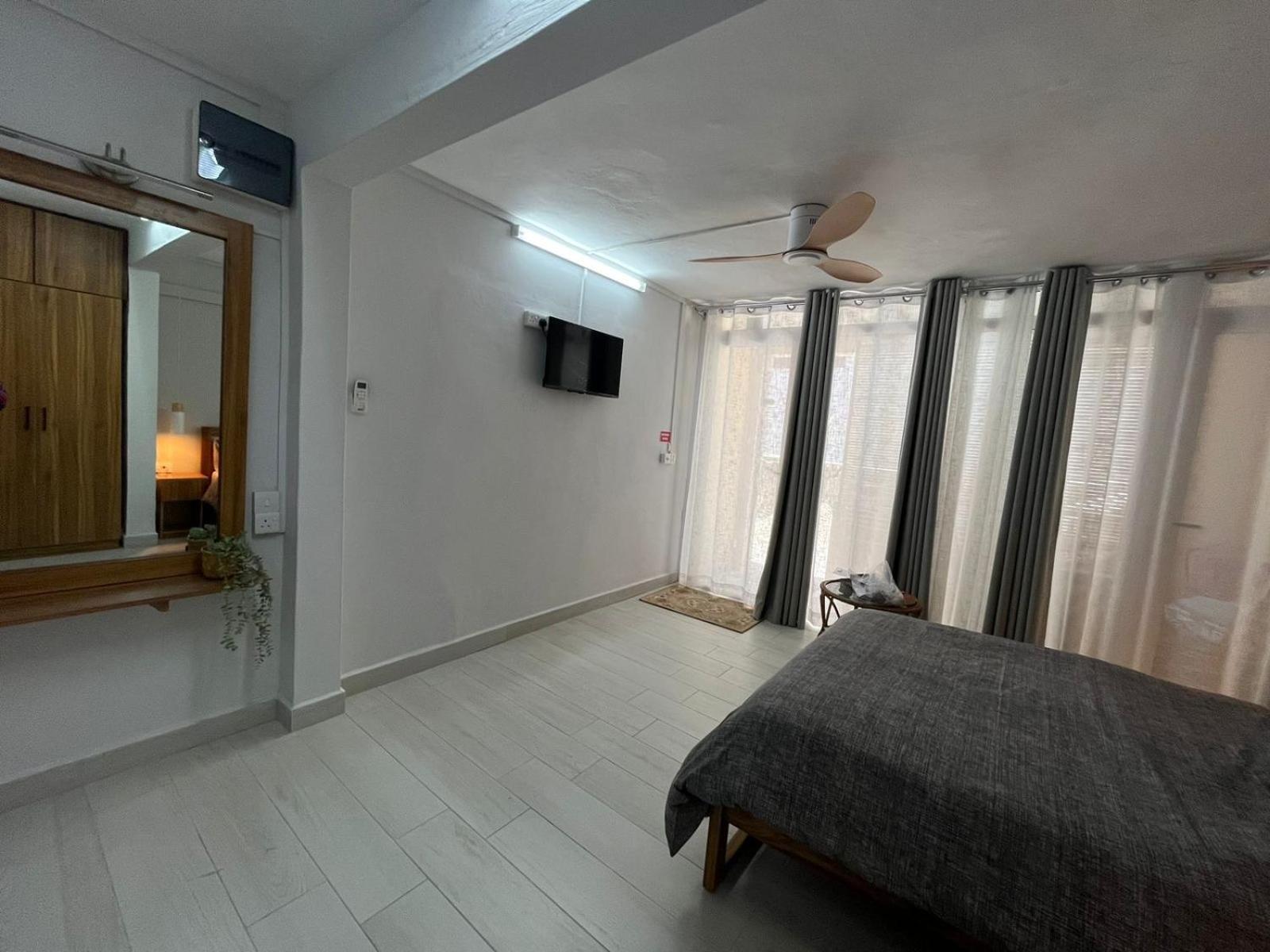 Ebrahim Flats - Grand Baie Beach Екстериор снимка
