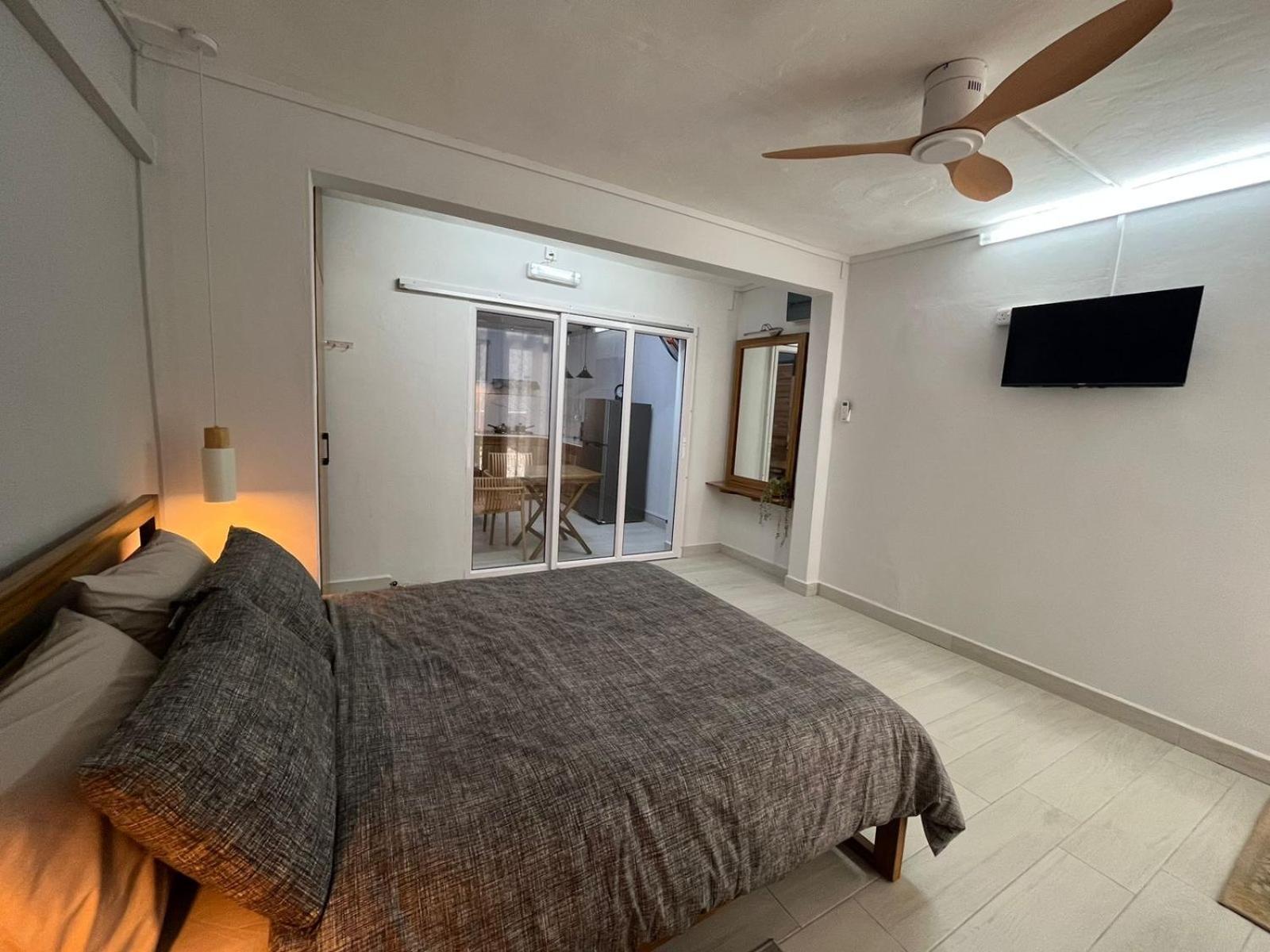 Ebrahim Flats - Grand Baie Beach Екстериор снимка